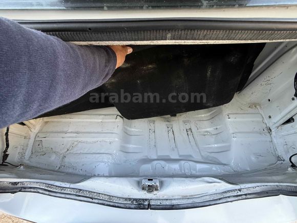 Galeriden Renault Clio 1.4 Authentique 2004 Model Şanlıurfa