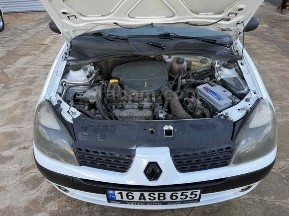 Galeriden Renault Clio 1.4 Authentique 2004 Model Şanlıurfa