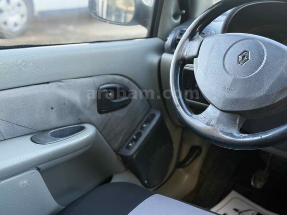 Galeriden Renault Clio 1.4 Authentique 2004 Model Şanlıurfa