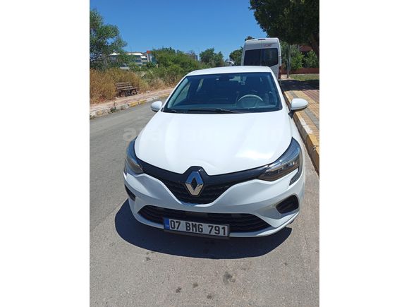 Sahibinden Renault Clio 1.0 SCe Joy 2022 Model
