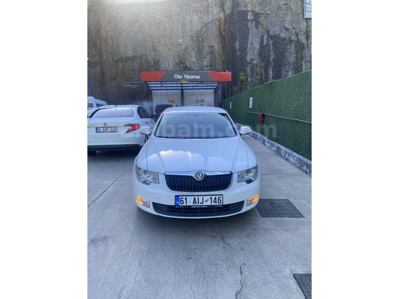 Sahibinden Skoda SuperB 1.4 TSI Comfort 2011 Model 