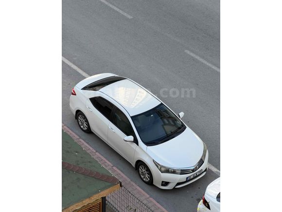Sahibinden Toyota Corolla 1.33 Life 2015 Model 