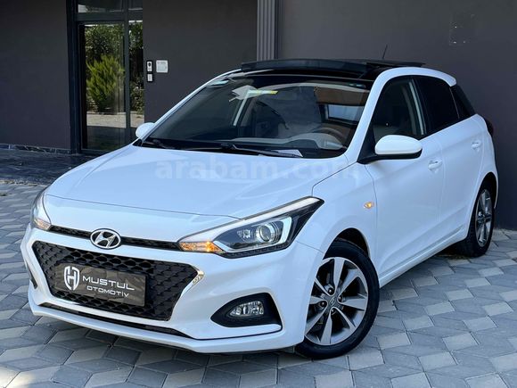 Emsalsiz 2019 i20 KM62000 OTOMATİK STYLE PANORAMİK CAM TAVAN 