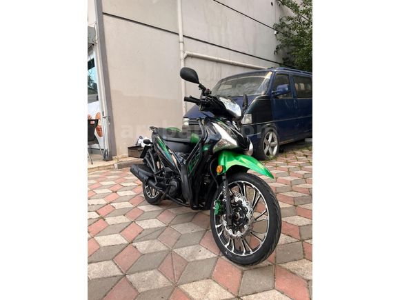 B ehliyet kullanir 50/125 cc