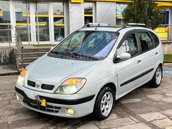 Sahibinden Renault Scenic 1.6 RXE 2001 Model