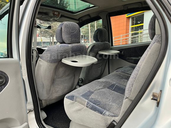 Sahibinden Renault Scenic 1.6 RXE 2001 Model