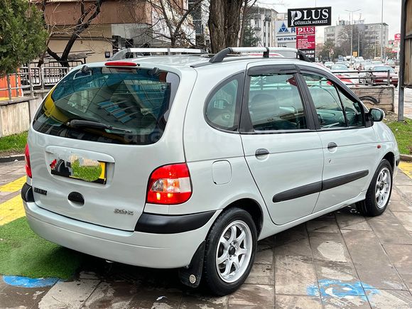 Sahibinden Renault Scenic 1.6 RXE 2001 Model