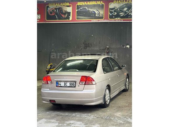 Sahibinden Honda Civic 1.6i VTEC ES 2004 Model 