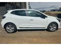 Renault Clio 1.0 TCe Evolution 2025 Model Ankara 20.000 km Beyaz
