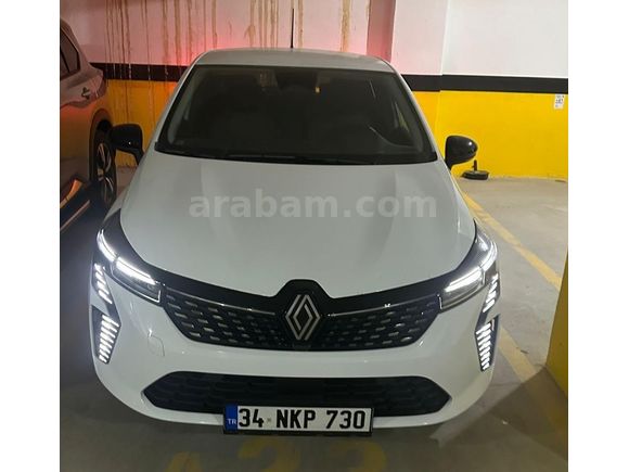 Renault Clio 1.0 TCe Evolution 2025 Model Ankara 20.000 km Beyaz
