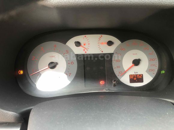 Sahibinden Klimalı Renault Symbol 1.4 Authentique 2008 Model 