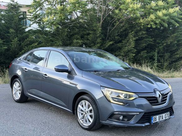 Sahibinden Renault Megane 1.5 Blue DCI Touch 2020 Model 