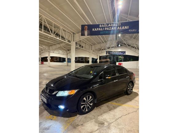 Sahibinden Honda Civic 1.6i VTEC Eco Elegance 2015 Model