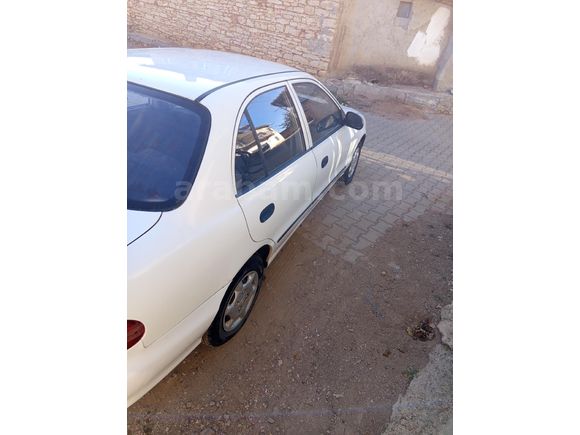 Sahibinden Hyundai Accent 1.3 LS 1998 Model