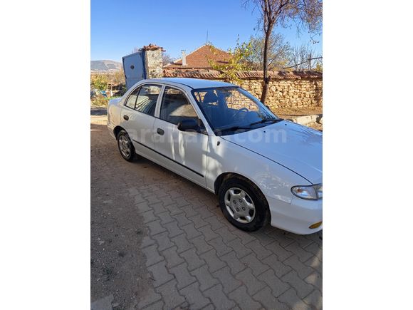 Sahibinden Hyundai Accent 1.3 LS 1998 Model