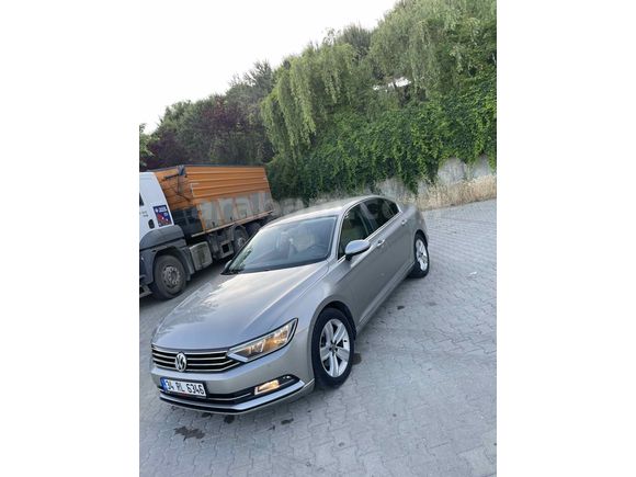 Sahibinden Volkswagen Passat 1.6 TDi BlueMotion Comfortline 2016 Model  96.000 km Gri