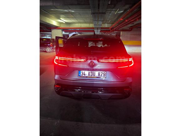 Sahibinden Renault Austral 1.2 E-tech Techno Esprit Alpine 2023 Model