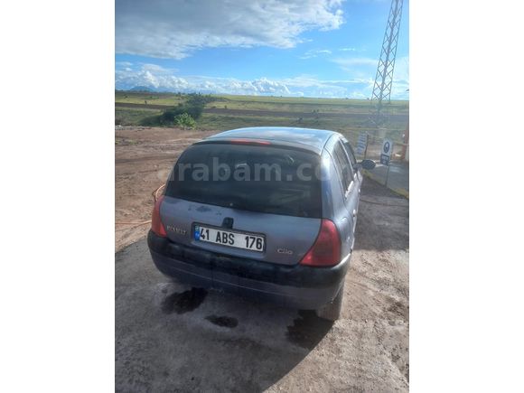 Sahibinden Renault Clio 1.4 RNA 2001 Model