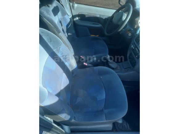 Sahibinden Renault Clio 1.4 RNA 2001 Model