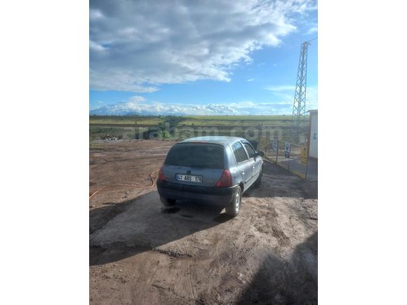 Sahibinden Renault Clio 1.4 RNA 2001 Model