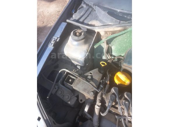 Sahibinden Renault Clio 1.4 RNA 2001 Model
