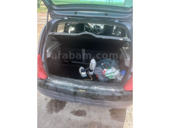 Sahibinden Renault Clio 1.4 RNA 2001 Model