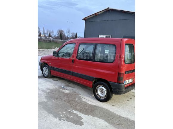 Sahibinden Citroen Berlingo 1.9 D Multispace 2000 Model  427.000 km Bordo