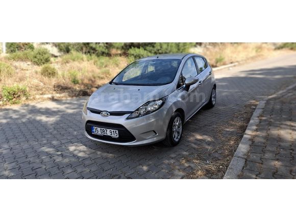 Galeriden Ford Fiesta 1.25 Trend 2011 Model İzmir