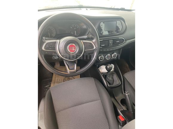 Sahibinden Fiat Egea 1.4 Fire Easy 2024 Model