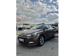Sahibinden Hyundai i20 1.4 MPI Elite Smart 2014 Model  150.000 km Kahverengi