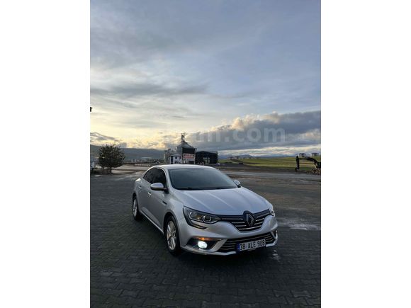 Sahibinden Renault Megane 1.5 dCi Touch 2018 Model 