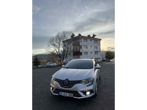 Sahibinden Renault Megane 1.5 dCi Touch 2018 Model 