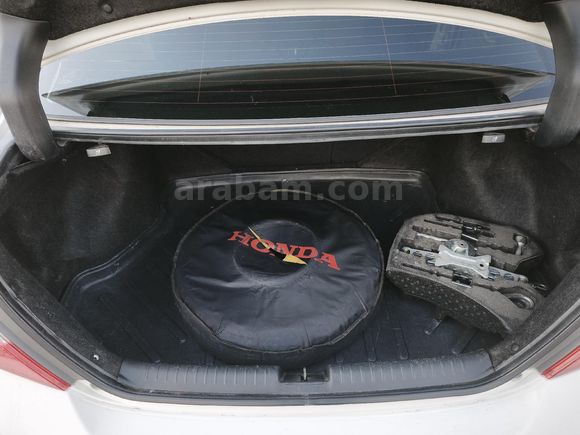 Sahibinden Honda Civic 1.6i VTEC Eco Elegance 2013 Model