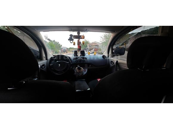 Sahibinden Renault Kangoo 1.5 dCi Expression 2009 Model  383.000 km Beyaz