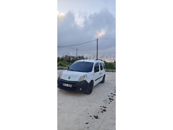 Sahibinden Renault Kangoo 1.5 dCi Expression 2009 Model  383.000 km Beyaz