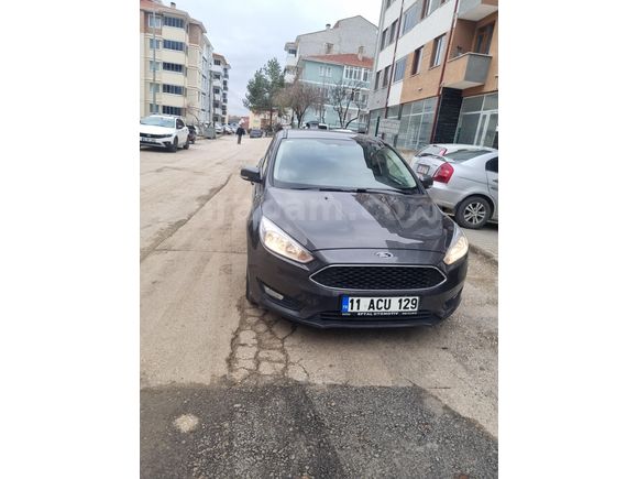 Sahibinden Ford Focus 1.6 Ti-VCT Trend X 2017 Model