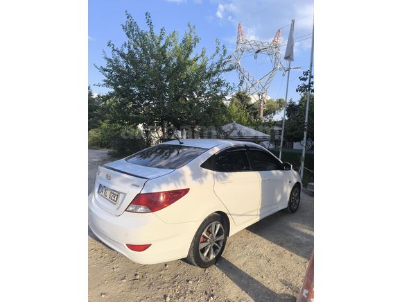 Sahibinden Hyundai Accent Blue 1.6 CRDI Mode Plus 2016 Model