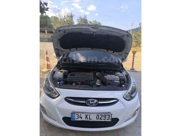 Sahibinden Hyundai Accent Blue 1.6 CRDI Mode Plus 2016 Model