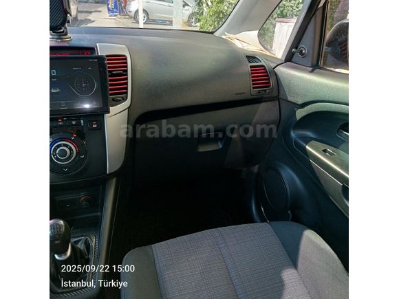 Sahibinden Kia Venga 1.4 CRDi Active 2011 Model  298 km Beyaz