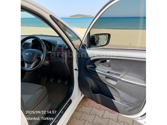 Sahibinden Kia Venga 1.4 CRDi Active 2011 Model  298 km Beyaz