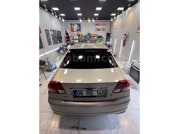 Sahibinden Honda Civic 1.6i VTEC ES 2002 Model 