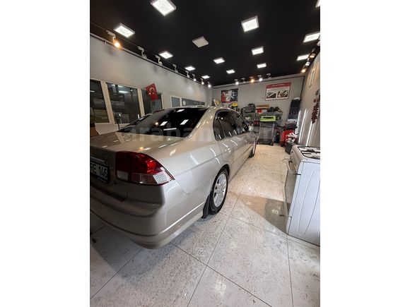 Sahibinden Honda Civic 1.6i VTEC ES 2002 Model 