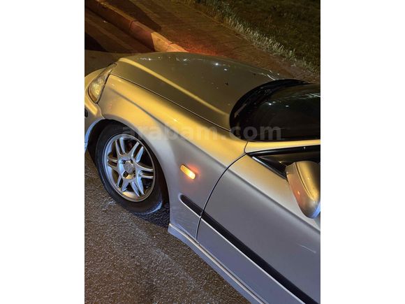 Sahibinden Honda Civic 1.4 i S 1997 Model 