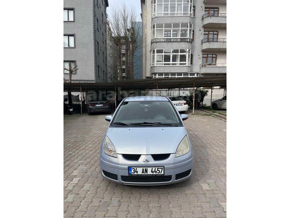 Sahibinden Nadir Kalanlardan Mitsubishi Colt 1.3 Invite AMT Otomatik İşaretlemiş Araç Hatchback 5 Kapı