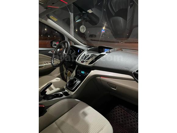 Sahibinden Ford C-Max 1.6  Ecoboost Titanium 2011 Model