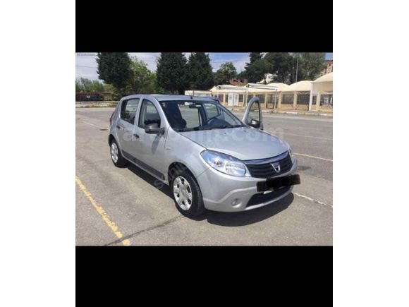 Sahibinden Dacia Sandero 1.4 Ambiance 2010 Model 
