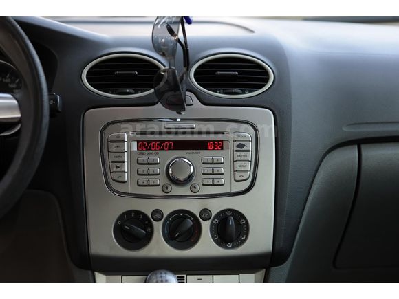 Sahibinden Ford Focus 1.6 TDCi Trend 2010 Model