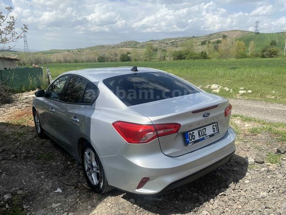 Sahibinden Ford Focus 1.5 Ti-VCT Trend X 2020 Model 