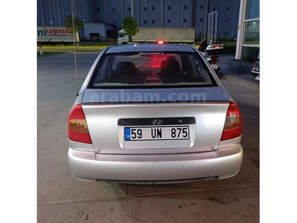 Sahibinden Hyundai Accent 1.5 GL 2001 Model