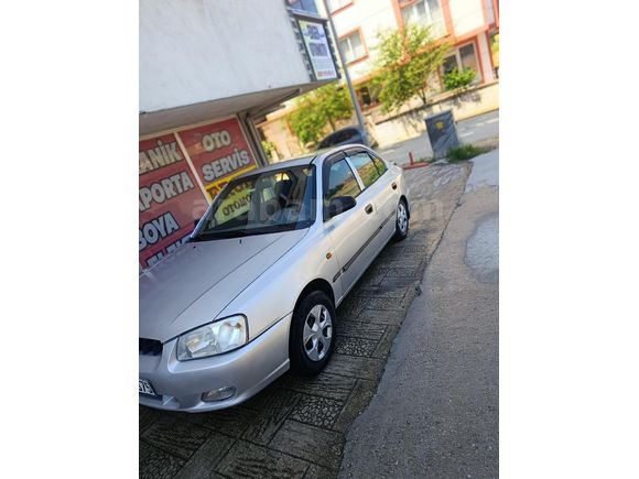 Sahibinden Hyundai Accent 1.5 GL 2001 Model